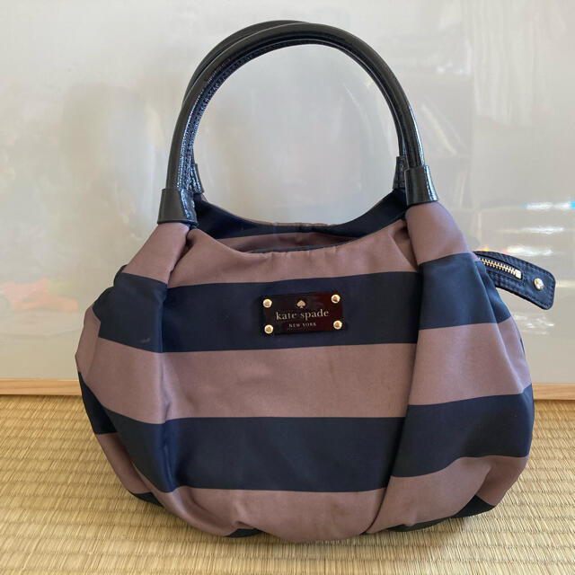 kate spade new york(ケイトスペードニューヨーク)のkate spade ケイトスペード　ナイロン  ショルダー ハンドバッグ レディースのバッグ(ハンドバッグ)の商品写真