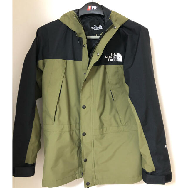 THE NORTH FACE マウンテンライトジャケット