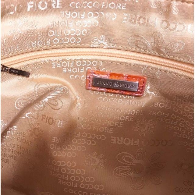 ATAO(アタオ)のCOCCO FIORE エナメルバッグ　ハンドバッグ　ステンドグラス調 レディースのバッグ(ハンドバッグ)の商品写真