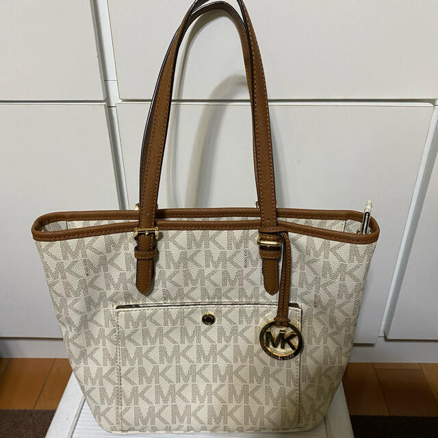 Michael Kors(マイケルコース)のマイケルコース  美品【値下げ交渉可】 レディースのバッグ(トートバッグ)の商品写真