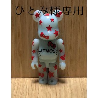 アトモス(atmos)のベアブリック  ATMOS ハローキティ　蓄光　中古(キャラクターグッズ)