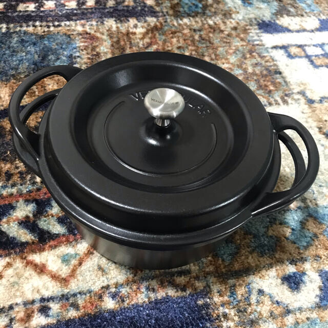 クリナップ純正 バーミキュラ 鍋 ほぼ未使用 マットブラック オーブンポットラウンド 22cm 調理器具