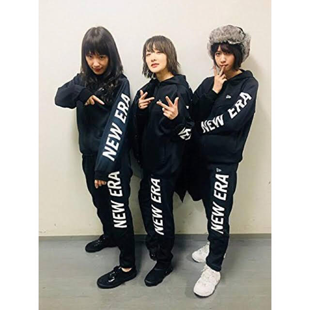 NEW ERA(ニューエラー)のNEWERA 乃木坂46 パーカー メンズのトップス(パーカー)の商品写真