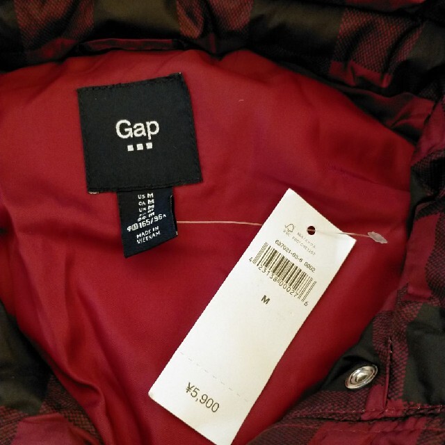 GAP(ギャップ)のGAP 中綿ベスト レディースのジャケット/アウター(ダウンベスト)の商品写真