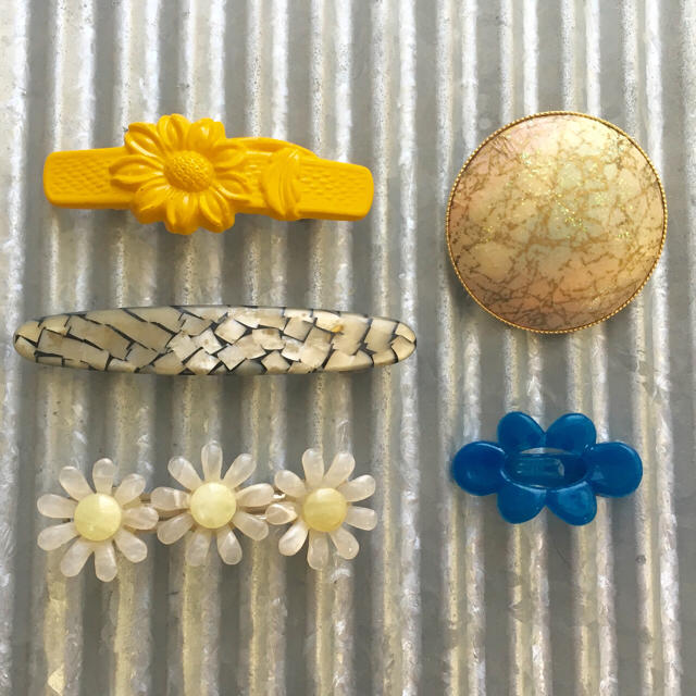 Santa Monica - ヴィンテージヘアクリップ&ブローチセットの通販 Santa Monica - ヴィンテージヘアクリップ&ブローチセットの通販