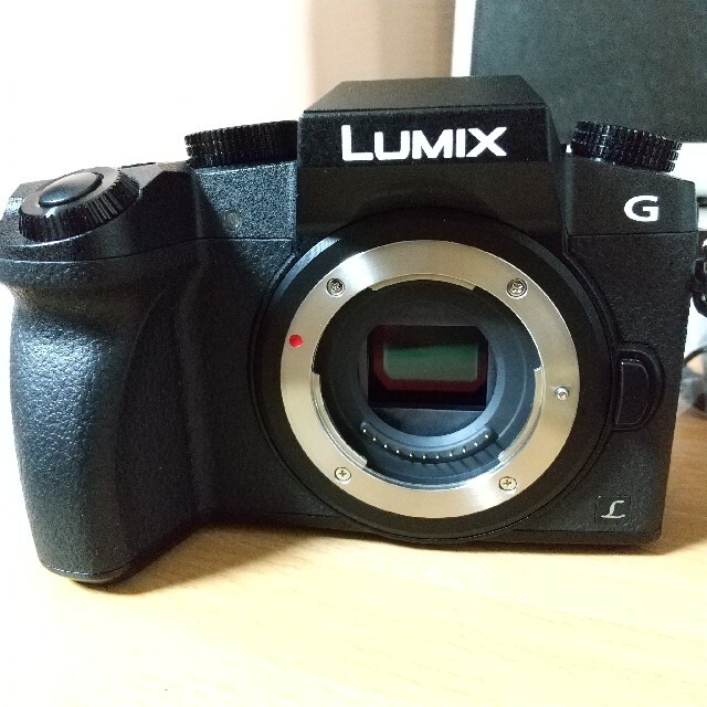 LUMIX ルミックス G7 ボディー美品です。