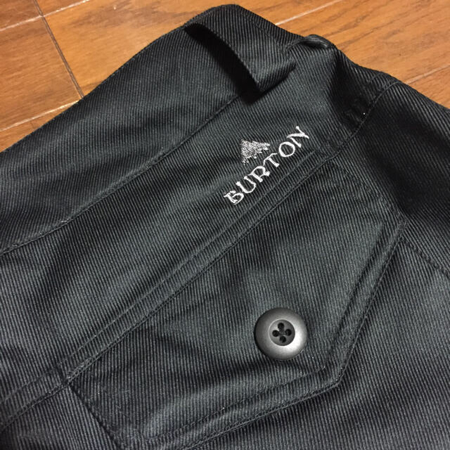 BURTON(バートン)の値下げ！バートン スノーボードウエアMパンツBURTON スポーツ/アウトドアのスノーボード(ウエア/装備)の商品写真