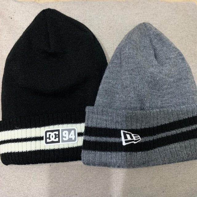 NEW ERA(ニューエラー)のDC shoes × NEW ERA ニットキャップ 2点セット！ メンズの帽子(ニット帽/ビーニー)の商品写真