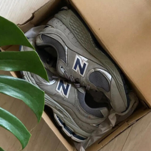 New Balance(ニューバランス)の【新品】new balance ML2002R A GRAY （ 27cm ） メンズの靴/シューズ(スニーカー)の商品写真