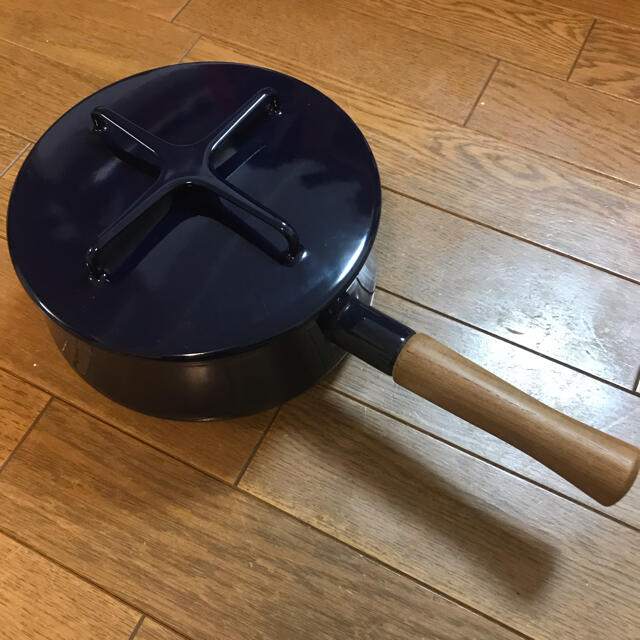 DANSK(ダンスク)のDANSK 片手鍋 18cm インテリア/住まい/日用品のキッチン/食器(鍋/フライパン)の商品写真