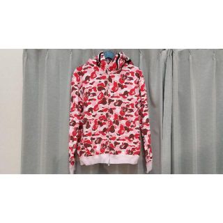 アベイシングエイプ(A BATHING APE)のcolor7life様専用 A BATHNG APE シャークパーカー(パーカー)