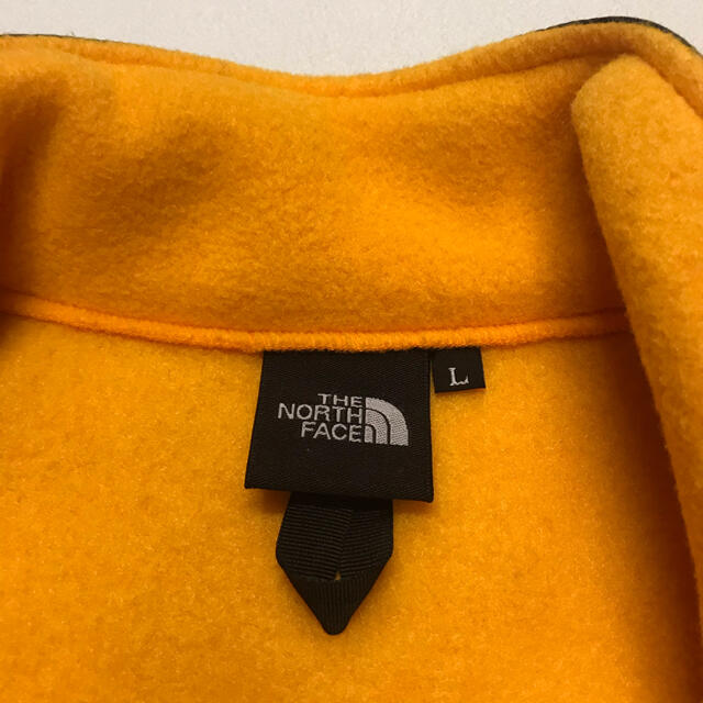 THE NORTH FACE(ザノースフェイス)の新品・未使用 正規品 ノースフェイス デナリジャケット サミットゴールド L メンズのジャケット/アウター(ブルゾン)の商品写真