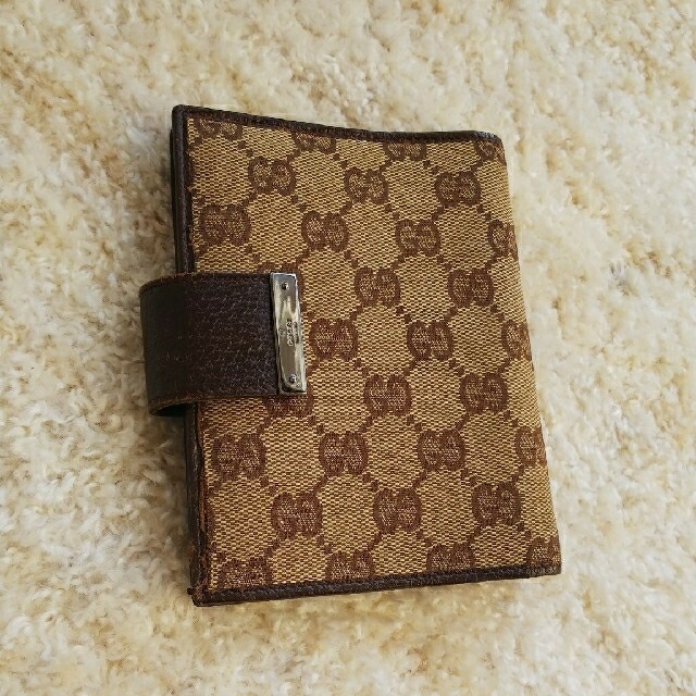 Gucci(グッチ)の GUCCI グッチ シマ 手帳 手帳ケース 手帳カバー【美品】 レディースのファッション小物(その他)の商品写真