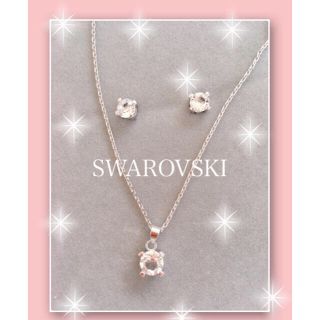 スワロフスキー(SWAROVSKI)のスワロフスキー　アクセサリー　ネックレス&ピアスセット(ネックレス)