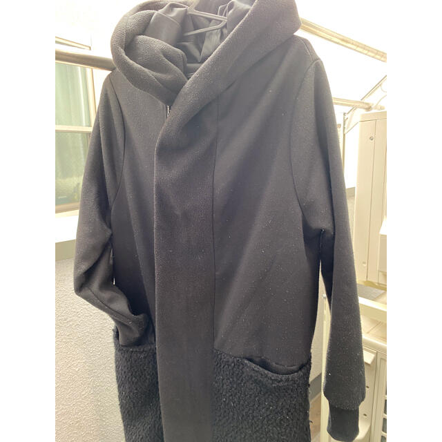 antiqua(アンティカ)のantiquaフードコート黒 レディースのジャケット/アウター(ロングコート)の商品写真