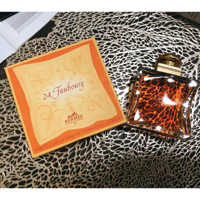 Hermes(エルメス)のエルメス　香水　perfume 24,faubourg 50ml コスメ/美容の香水(香水(女性用))の商品写真