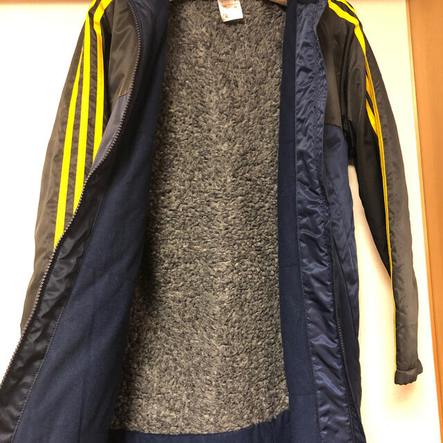 adidas(アディダス)の【格安】【超美品】アディダス　ベンチコース　160cm キッズ/ベビー/マタニティのキッズ服男の子用(90cm~)(コート)の商品写真