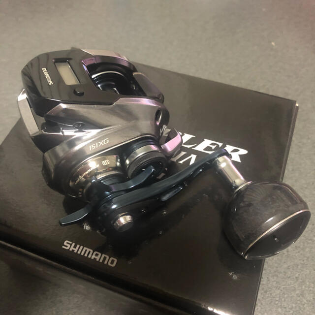 SHIMANO(シマノ)のシマノ　グラップラープレミアム　151XG 左巻き スポーツ/アウトドアのフィッシング(リール)の商品写真