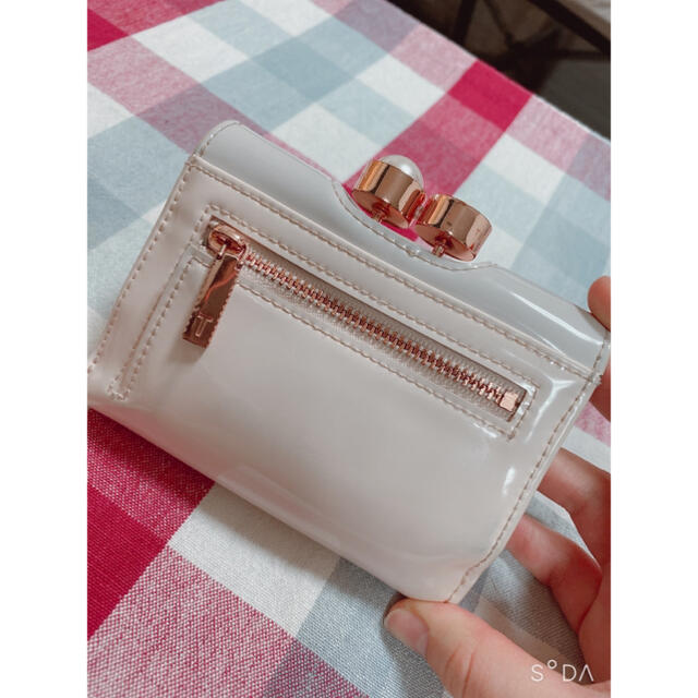 TED BAKER(テッドベイカー)のテッドベイカー　お財布　がま口 レディースのファッション小物(財布)の商品写真