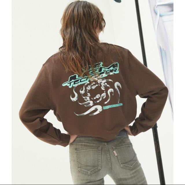 ALEXIA STAM(アリシアスタン)のjuemi GUCCIMAZE SWEAT BROWN XL レディースのトップス(トレーナー/スウェット)の商品写真