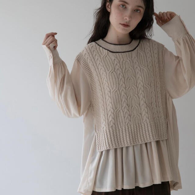 idem Cable Knit Docking Blouse タグ付き レディースのトップス(ニット/セーター)の商品写真