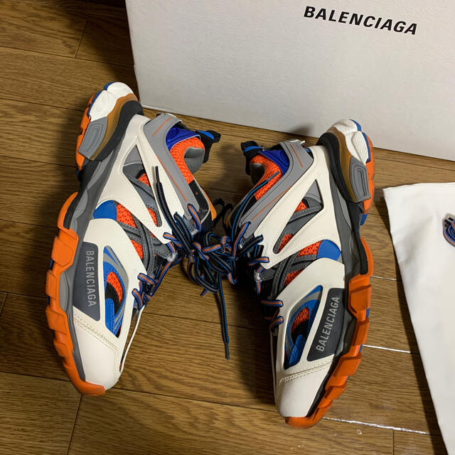 Balenciaga(バレンシアガ)のBALENCIAGA バレンシアガ　スニーカー メンズの靴/シューズ(スニーカー)の商品写真