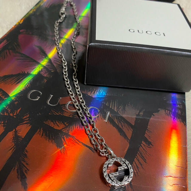 Gucci(グッチ)のGUCCI シルバーネックレス　インターロッキングG ペンダント レディースのアクセサリー(ネックレス)の商品写真