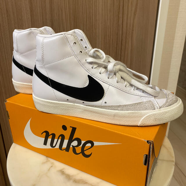 NIKE W BLAZER MID '77 / ナイキ ウィメンズ ブレーザー