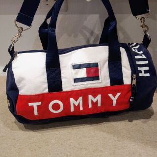 トミーヒルフィガー(TOMMY HILFIGER)のトミーヒルフィガー　ボストンバッグ(ボストンバッグ)