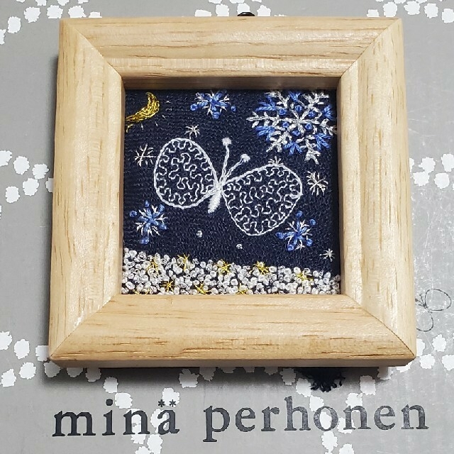 ミナペルホネンお花の刺繍☆フレーム☆ハンドメイド