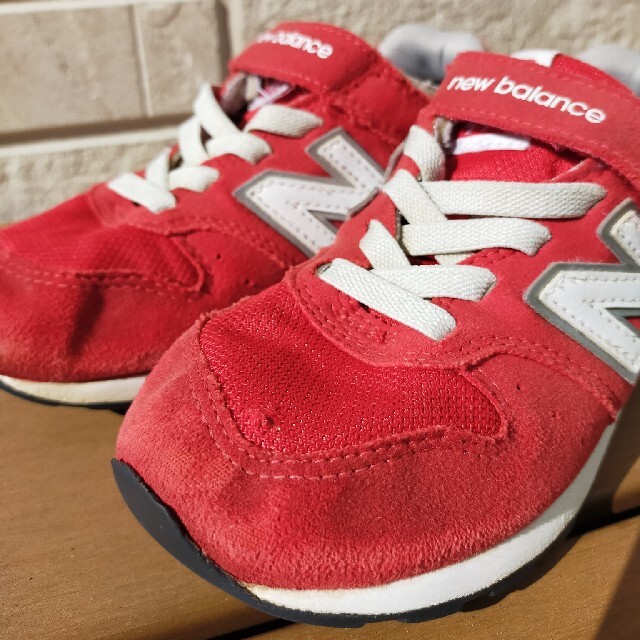 New Balance(ニューバランス)のニューバランス　NB　キッズスニーカー　YV996　19.0cm　レッド キッズ/ベビー/マタニティのキッズ靴/シューズ(15cm~)(スニーカー)の商品写真