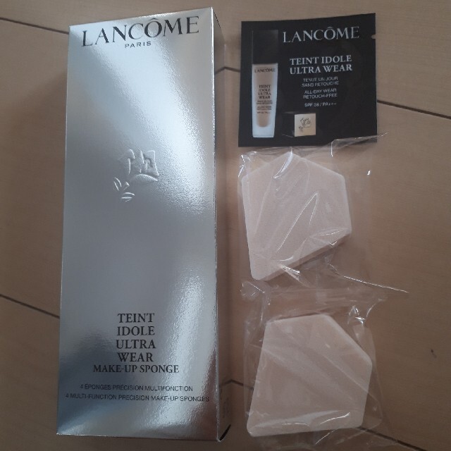 LANCOME(ランコム)のタンイドル 　ウルトラ ウェア　 メイクアップ スポンジ　2個と、BO-02  コスメ/美容のメイク道具/ケアグッズ(パフ・スポンジ)の商品写真