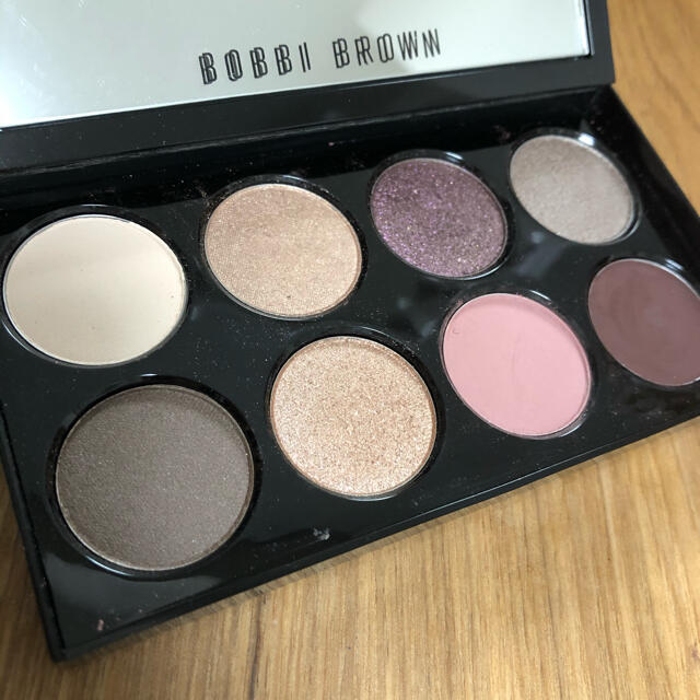 BOBBI BROWN モダンシンフォニー