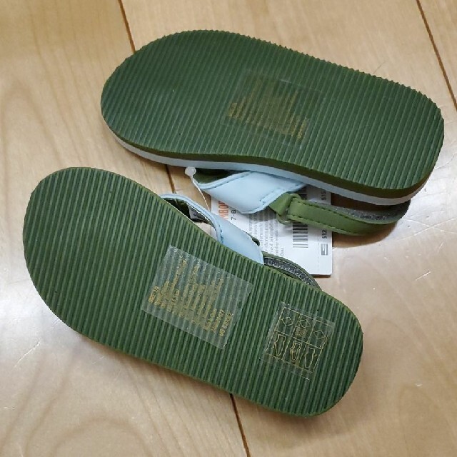 GYMBOREE(ジンボリー)のGYMBOREE ジンボリー キッズ サンダル 7-8 キッズ/ベビー/マタニティのキッズ靴/シューズ(15cm~)(サンダル)の商品写真