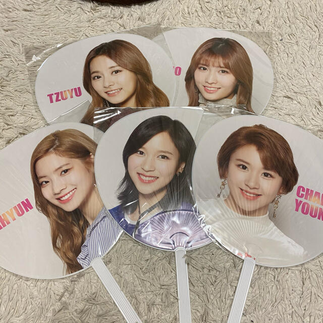 twice うちわ