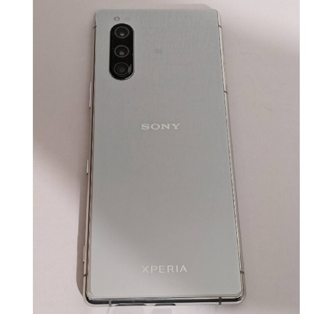 SONY(ソニー)のXperia5 J9260 グレー 国内SIMフリー版 極美品 スマホ/家電/カメラのスマートフォン/携帯電話(スマートフォン本体)の商品写真