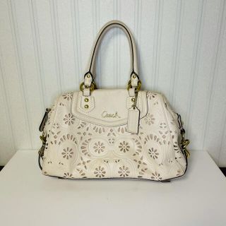 コーチ(COACH)の美品★COACH ハンドバッグ  バッグチャーム付き(ハンドバッグ)