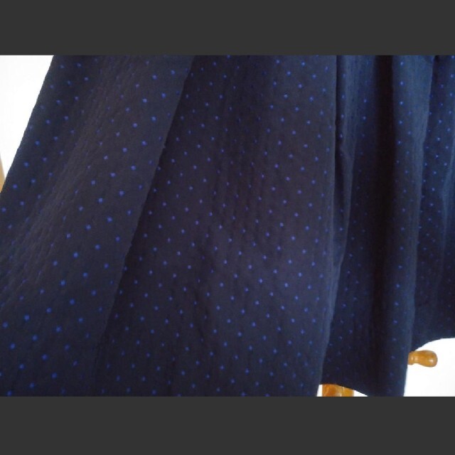 BABYLONE(バビロン)のスカート　紺色　ドッド レディースのスカート(ミニスカート)の商品写真