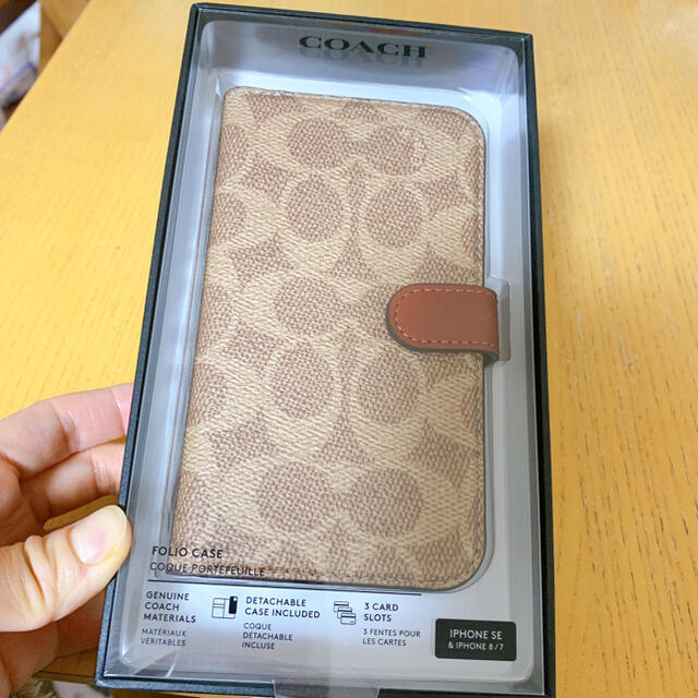 COACH(コーチ)の《いづみ様専用》COACH iPhone SE 8 7 専用スマホケース　手帳型 スマホ/家電/カメラのスマホアクセサリー(iPhoneケース)の商品写真