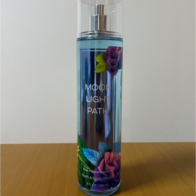 Bath & Body Works(バスアンドボディーワークス)のバスアンドボディワークス　フレグランスミスト コスメ/美容の香水(香水(女性用))の商品写真