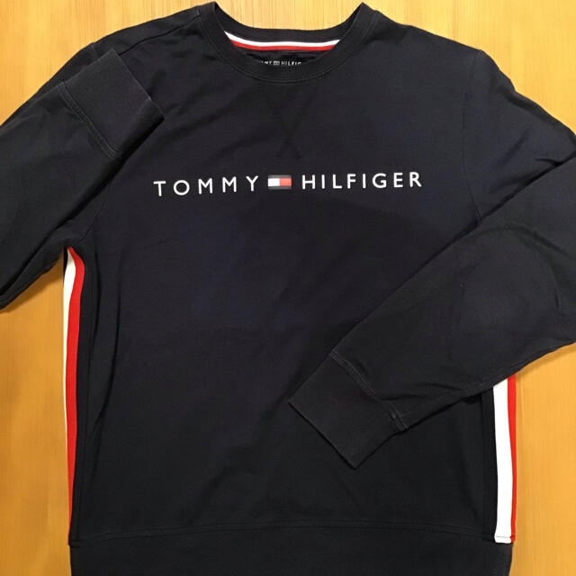 TOMMY HILFIGER(トミーヒルフィガー)のTOMMY HILFIGER 長T メンズのトップス(Tシャツ/カットソー(七分/長袖))の商品写真