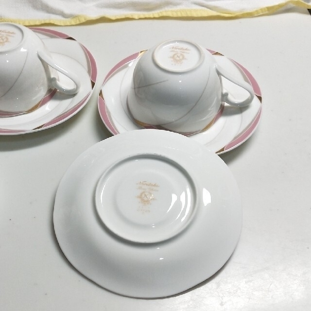 Noritake　9ティーカップ＆ソーサー4客＆ケーキ皿5枚セット 3