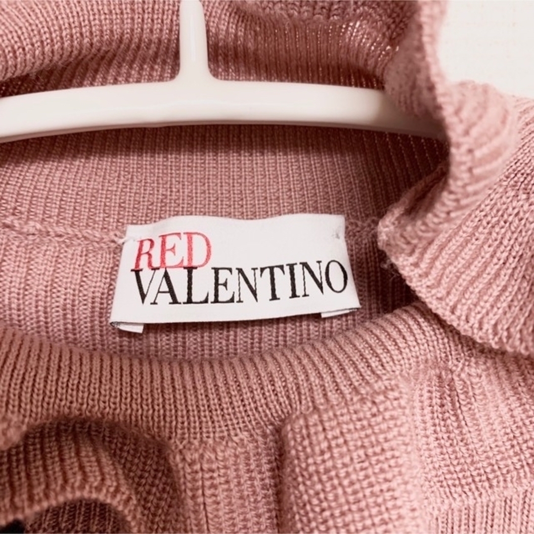 RED VALENTINO(レッドヴァレンティノ)の定価6万円＜RED VALENTINO＞フリル リブニット グログランテープ S レディースのトップス(ニット/セーター)の商品写真