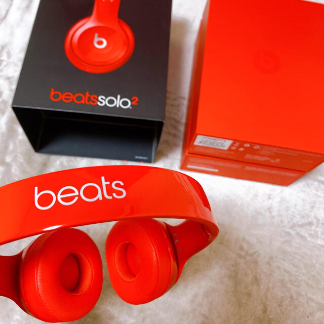 Beats by Dr Dre(ビーツバイドクタードレ)のBeats by Dr. Dre Beats Solo2 レッド スマホ/家電/カメラのオーディオ機器(ヘッドフォン/イヤフォン)の商品写真