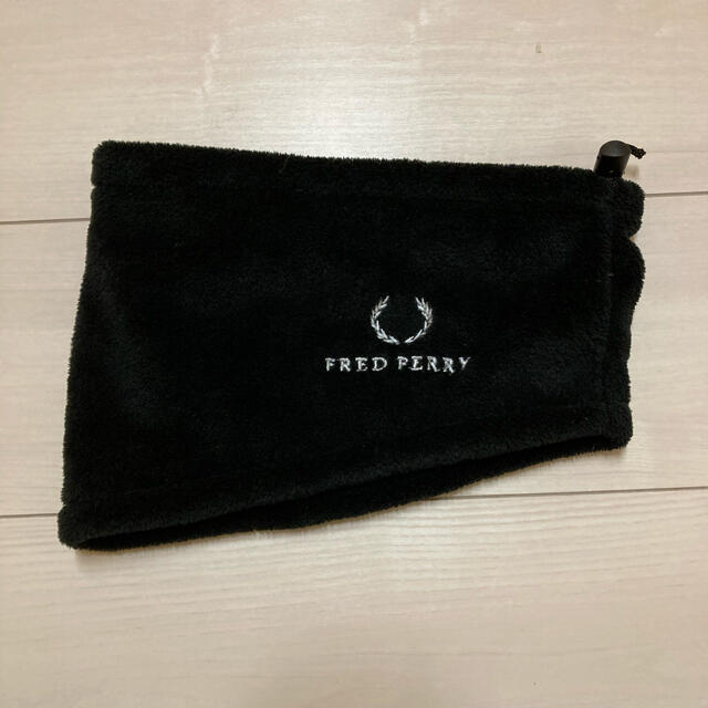 FRED PERRY(フレッドペリー)の新品未使用　フレッドペリー ネックウォーマー メンズのファッション小物(ネックウォーマー)の商品写真