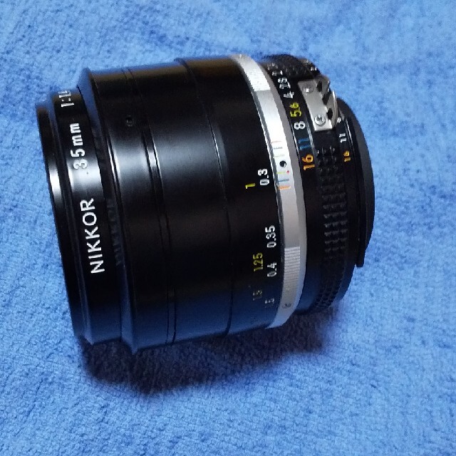 Nikon(ニコン)のニコン 単焦点 レンズ 1：1.4 スマホ/家電/カメラのカメラ(レンズ(単焦点))の商品写真