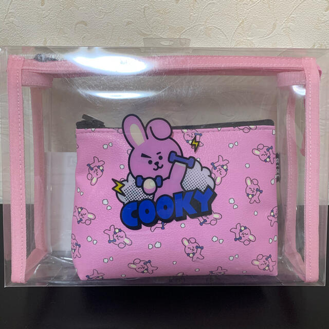 防弾少年団(BTS)(ボウダンショウネンダン)のbt21  COOKY ポーチ　新品★BTS エンタメ/ホビーのタレントグッズ(アイドルグッズ)の商品写真