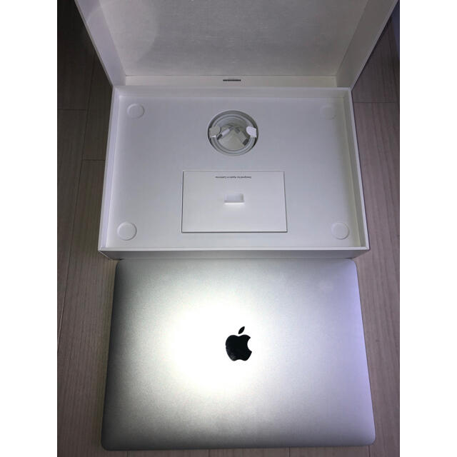 Mac (Apple)(マック)の【美品】MacBook Air 13インチ Retinaディスプレイ 2019 スマホ/家電/カメラのPC/タブレット(ノートPC)の商品写真