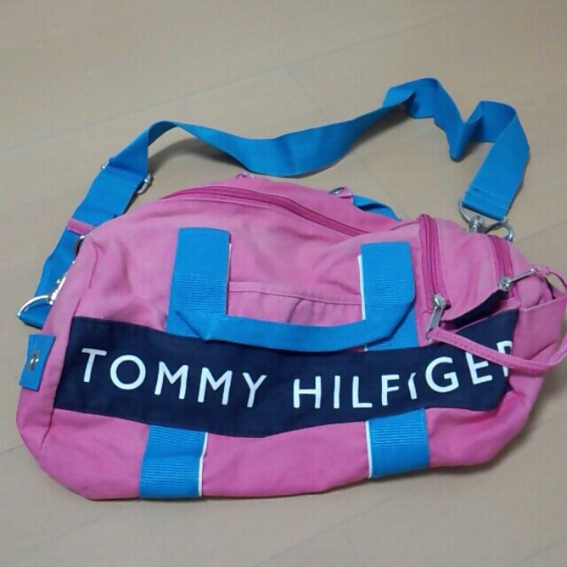 TOMMY HILFIGER(トミーヒルフィガー)のバッグ レディースのバッグ(ショルダーバッグ)の商品写真