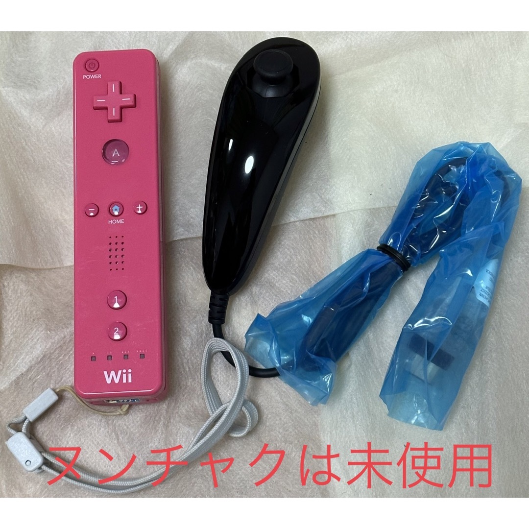 Wii - RVL-S-KJ Wii 本体 黒 ソフト2本 ヌンチャク リモコン ハンドル
